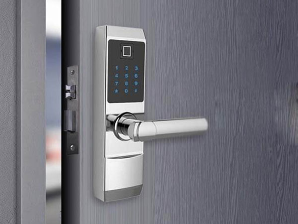 沙河口24小时上门开锁公司