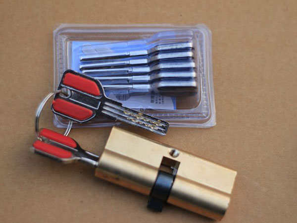 沙河口24小时上门开锁公司